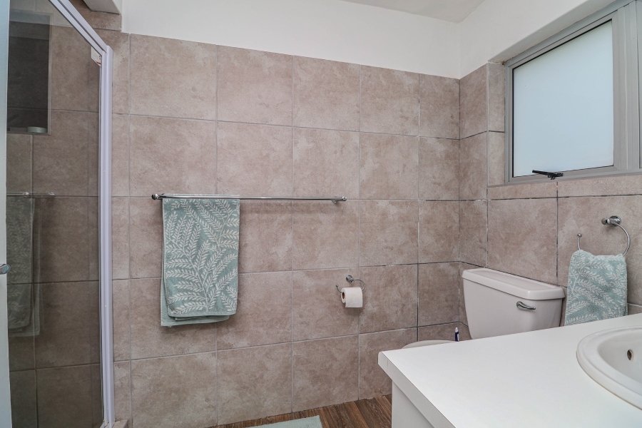 3 Bedroom Property for Sale in Upper Main Street Western Cape